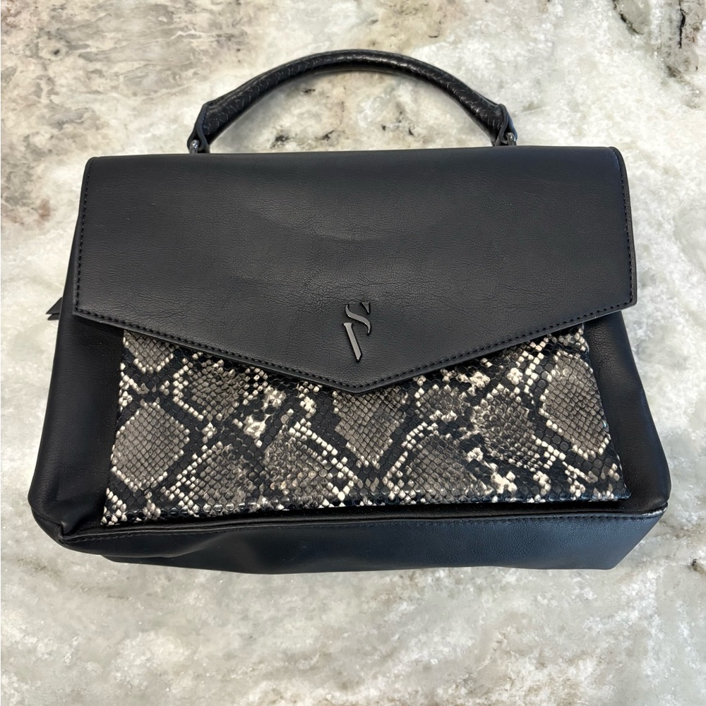 Simply Vera Wang Black Purse Handbag with Snakeskin Detail Faux Leather